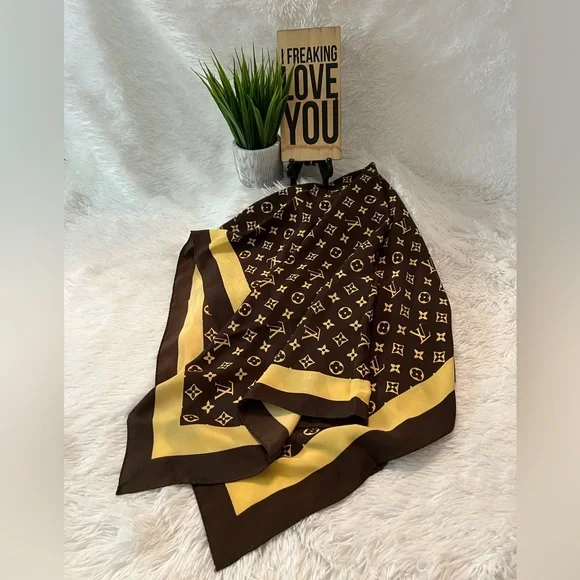 Authentic Vintage Louis Vuitton Large Monogram Silk Scarf - Picture 3 of 15